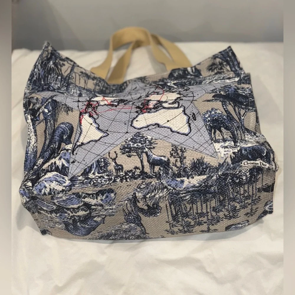 CHRISTIAN DIOR WORLD TROTTER CANVAS TOTE - Picture 5 of 8